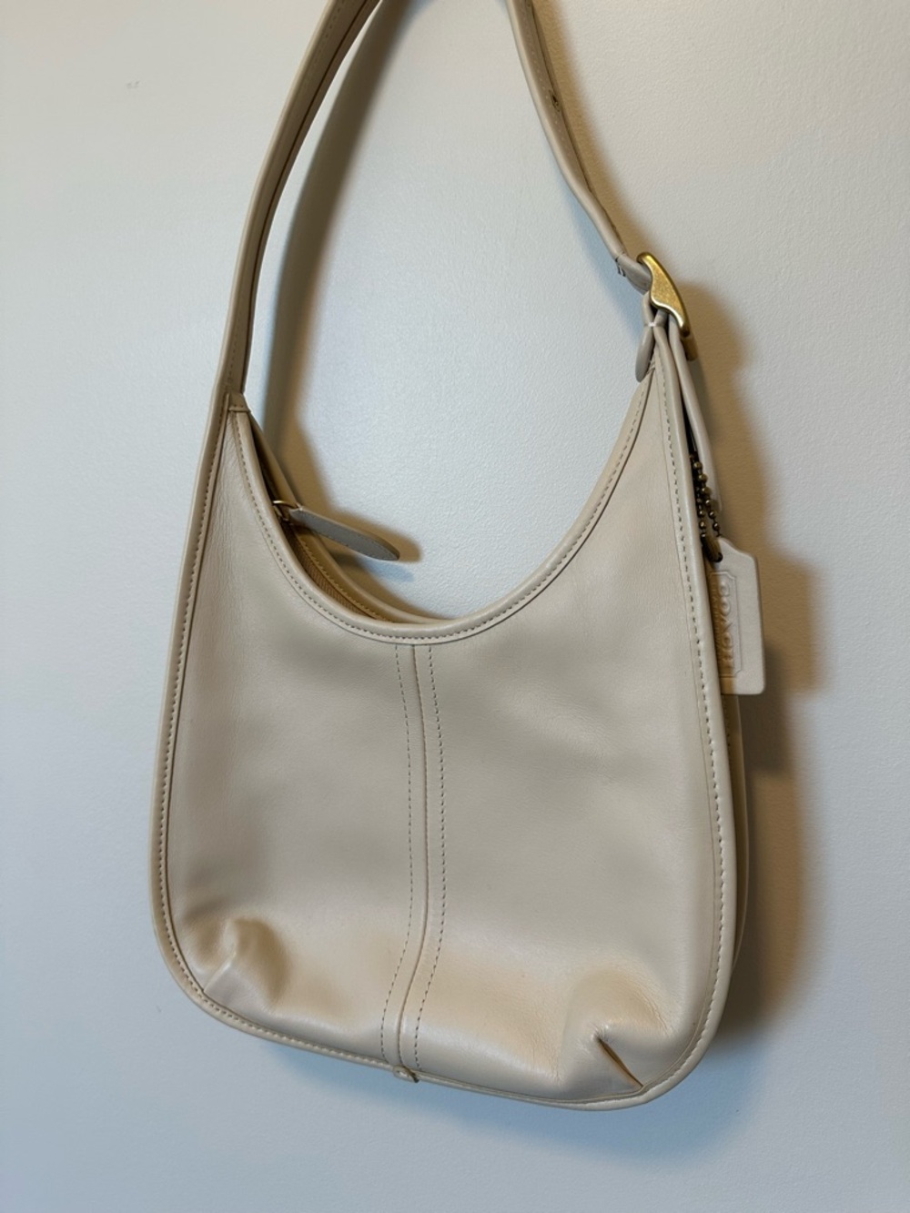 Coach Cream Leather Ergo Shoulder Bag - Picture 2 of 15